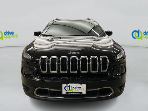 Used 2018 Jeep Cherokee Limited AWD/4WD image 15
