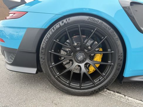 Used 2018 Porsche 911 GT2 RS image 13