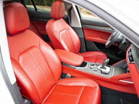 Used 2021 Alfa Romeo Stelvio Ti w/ Premium Package image 20