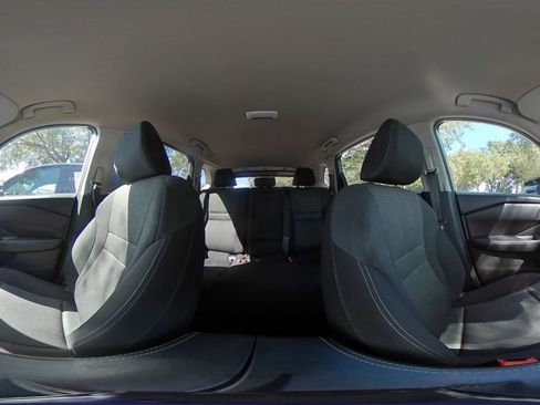 Used 2025 Nissan Rogue SV image 43