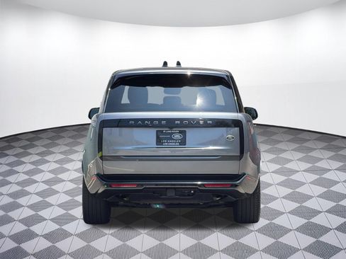 Used 2023 Land Rover Range Rover SE AWD/4WD image 9