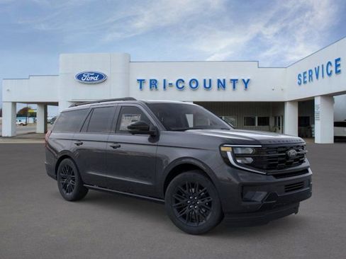 New 2026 Ford Expedition Platinum w/ Stealth Appearance Package AWD/4WD image 7