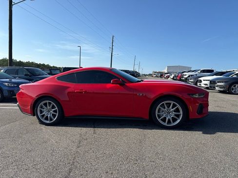Used 2026 Ford Mustang GT Premium RWD image 1