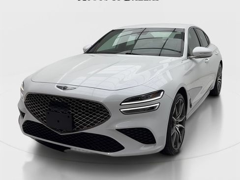 Used 2024 Genesis G70 2.5T AWD/4WD image 4