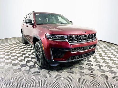 New 2026 Jeep Grand Cherokee L 4WD image 2