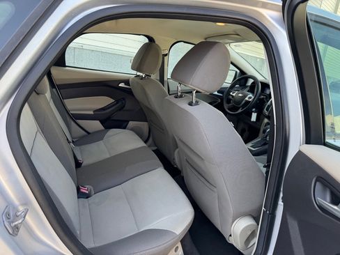 Used 2014 Ford Focus SE image 21
