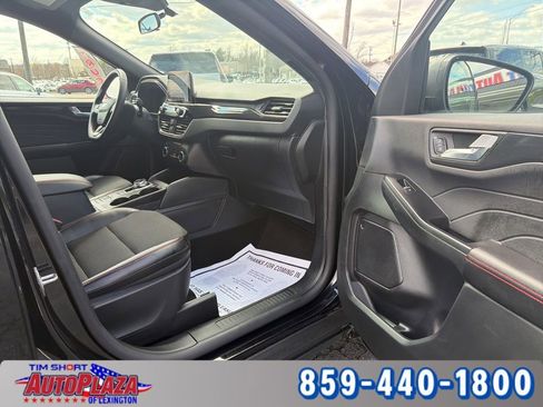 Used 2025 Ford Escape ST-Line image 27