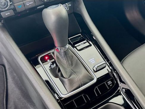 New 2026 Jeep Compass Latitude image 19