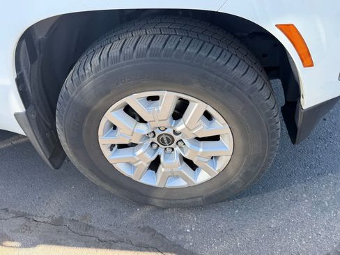 Certified 2022 Nissan Frontier SV RWD image 6