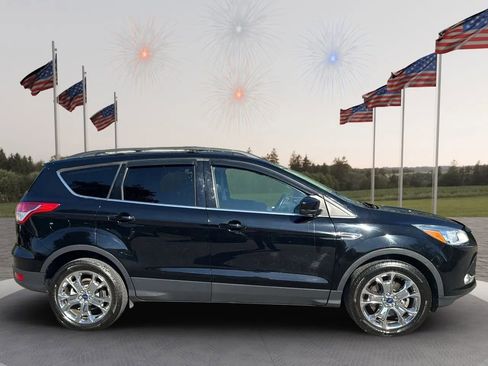 Used 2016 Ford Escape SE w/ SE Leather Comfort Package image 4