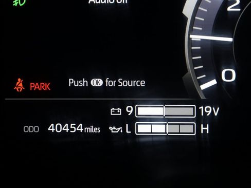 Used 2023 Toyota Tundra Limited w/ Power Package image 35