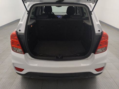Used 2020 Chevrolet Trax LS w/ Tint and Cruise Package FWD image 29