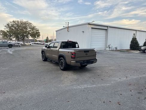 Used 2024 Nissan Frontier Pro-X image 7
