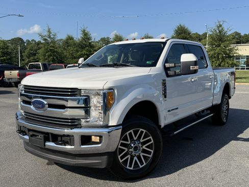 Used 2017 Ford F250 Lariat w/ Lariat Ultimate Package image 1