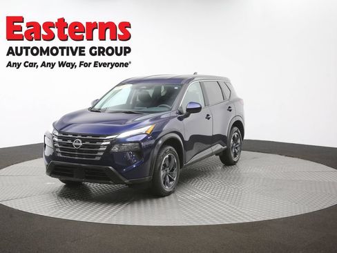 Used 2024 Nissan Rogue SV AWD/4WD image 54
