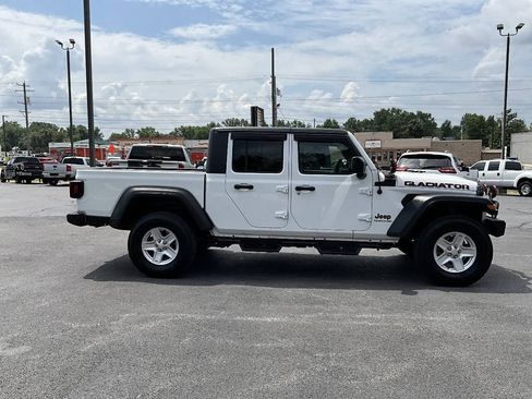 Used 2020 Jeep Gladiator Sport w/ Quick Order Package 23S AWD/4WD image 6