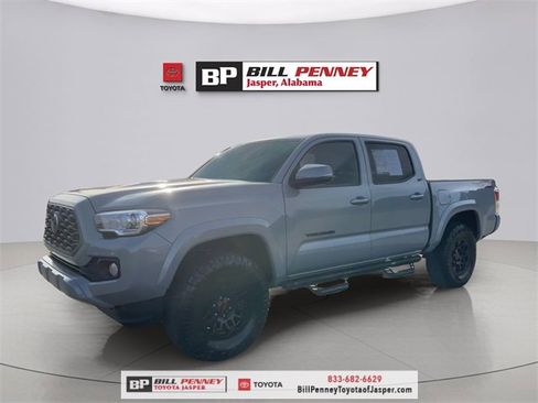 Used 2021 Toyota Tacoma TRD Sport image 1