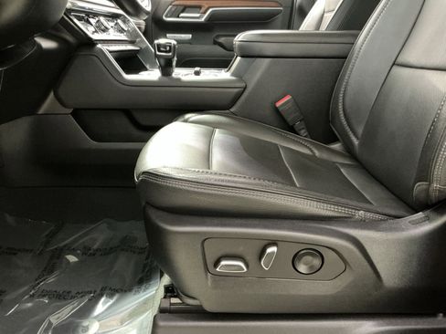 Used 2022 GMC Sierra 1500 Denali w/ Denali Reserve Package image 22