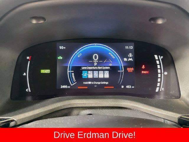 Used 2026 Toyota Camry SE FWD image 17
