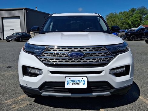 Used 2022 Ford Explorer Limited AWD/4WD image 2