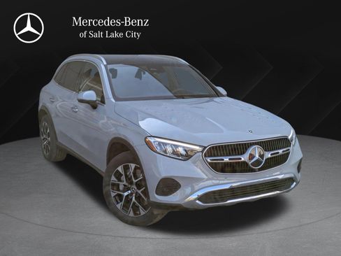 New 2026 Mercedes-Benz GLC 350e 4MATIC image 1
