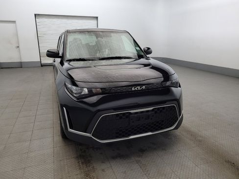 Used 2023 Kia Soul LX image 14