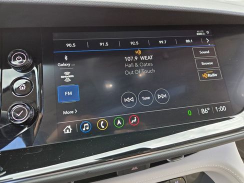 Used 2023 Buick Envision Avenir image 29