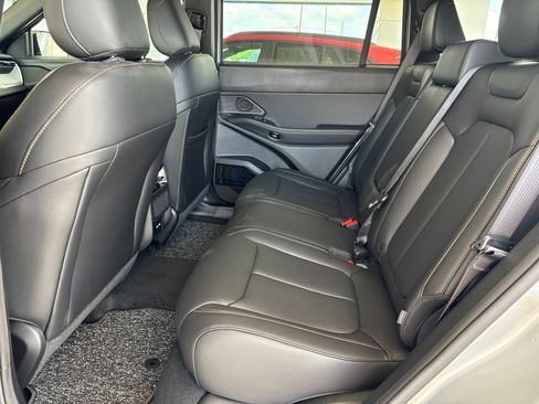 New 2026 Jeep Cherokee Limited AWD/4WD image 17
