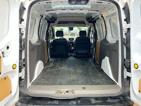 Used 2023 Ford Transit Connect XL FWD image 24