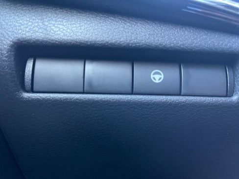 New 2026 Nissan Kicks SR w/ Cold Weather Package image 25