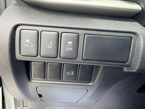Used 2025 Mitsubishi Eclipse Cross SE AWD/4WD image 20