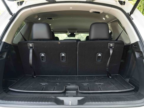 Used 2024 Honda Pilot EX-L image 42