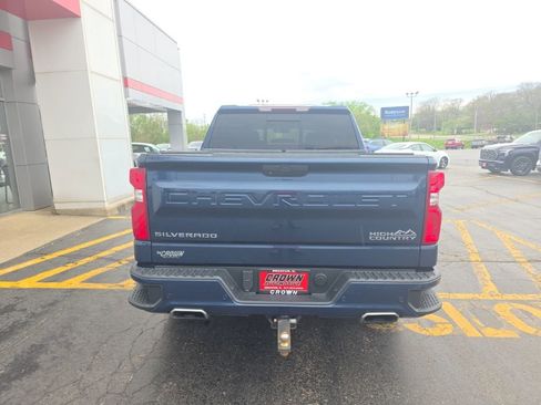 Used 2019 Chevrolet Silverado 1500 High Country w/ Safety Package II image 4