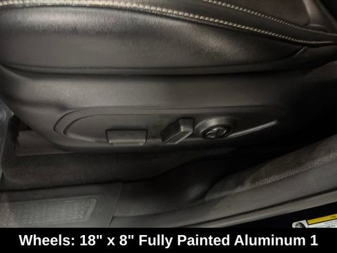 Used 2023 Jeep Grand Cherokee Altitude AWD/4WD image 17