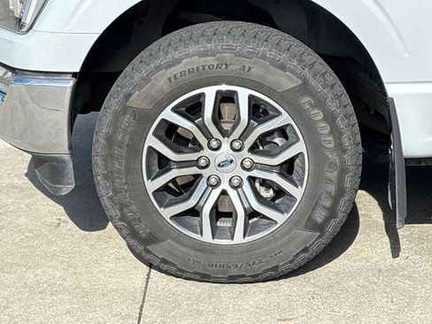 Certified 2022 Ford F150 Lariat w/ Max Trailer Tow Package image 11