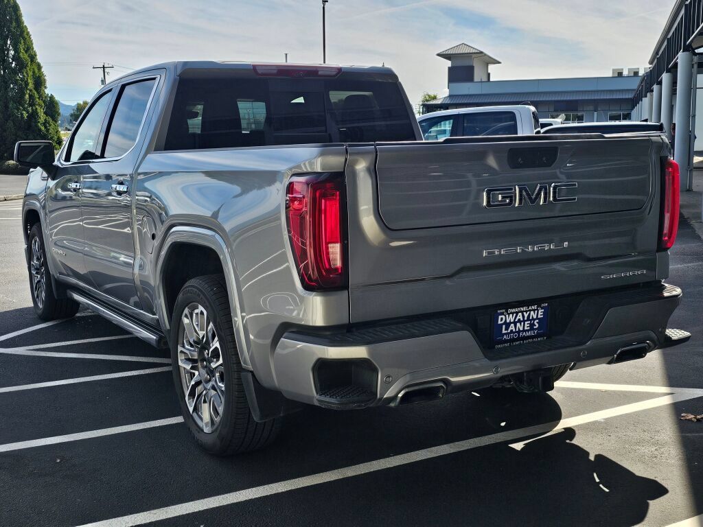 Used 2023 GMC Sierra 1500 Denali Ultimate AWD/4WD image 3