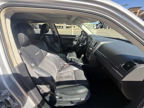 Used 2009 Chrysler 300 SRT8 w/ SRT Option Group II image 26