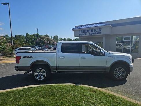 Used 2018 Ford F150 Lariat w/ Equipment Group 502A Luxury AWD/4WD image 3