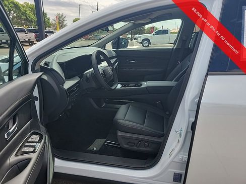New 2025 Nissan Murano SV AWD/4WD image 10