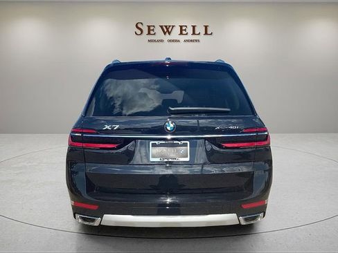 Used 2026 BMW X7 xDrive40i w/ Premium Package AWD/4WD image 4