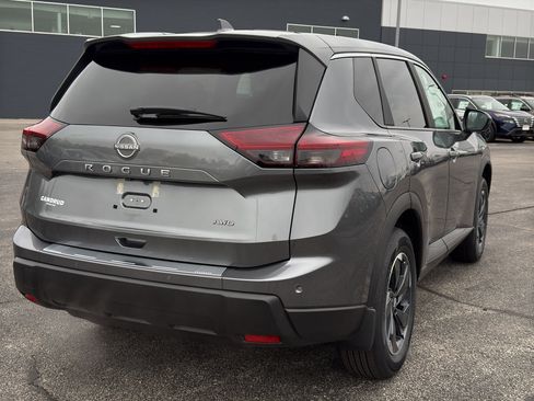 New 2026 Nissan Rogue SV image 5