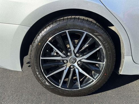 Used 2023 Toyota Camry SE image 25