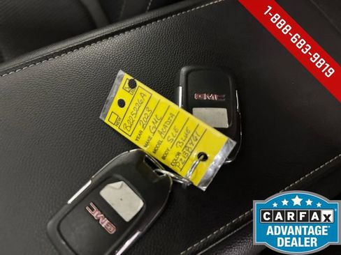 Certified 2023 GMC Acadia SLE w/ Driver Convenience Package image 27