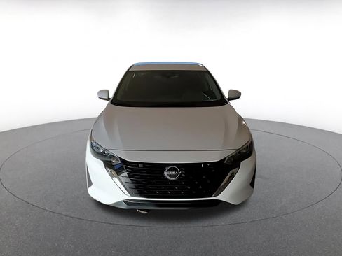 Used 2025 Nissan Sentra S image 4