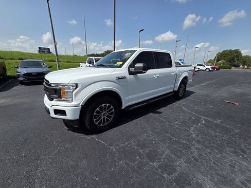Used 2018 Ford F150 XLT w/ Equipment Group 302A Luxury AWD/4WD image 9