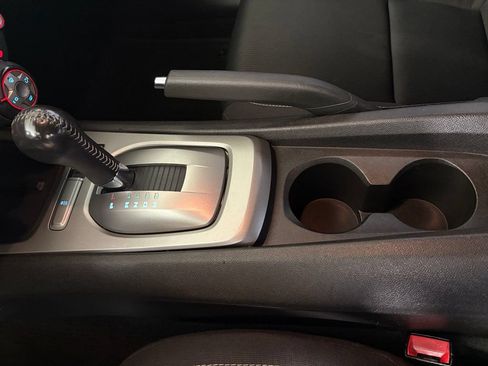 Used 2015 Chevrolet Camaro LT RWD image 30