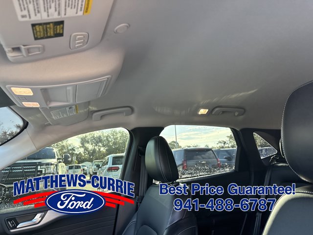 Certified 2023 Ford Escape Platinum AWD/4WD image 11