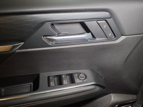 New 2026 GMC Acadia Elevation FWD image 16