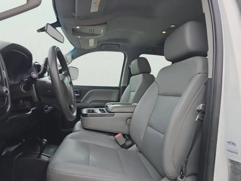 Used 2019 Chevrolet Silverado 2500 W/T w/ WT Convenience Package AWD/4WD image 9