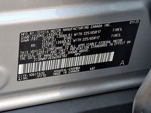 Certified 2025 Toyota RAV4 XLE w/ Convenience Package AWD/4WD image 17